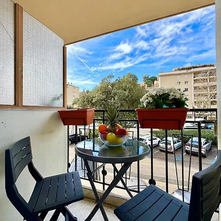 - Close To Center - Air Conditioning - Wifi Apartmán *