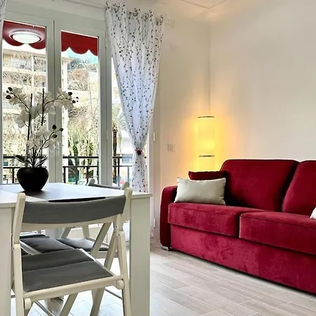 - Close To Center - Air Conditioning - Wifi