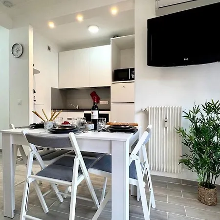 - Close To Center - Air Conditioning - Wifi Apartmán *